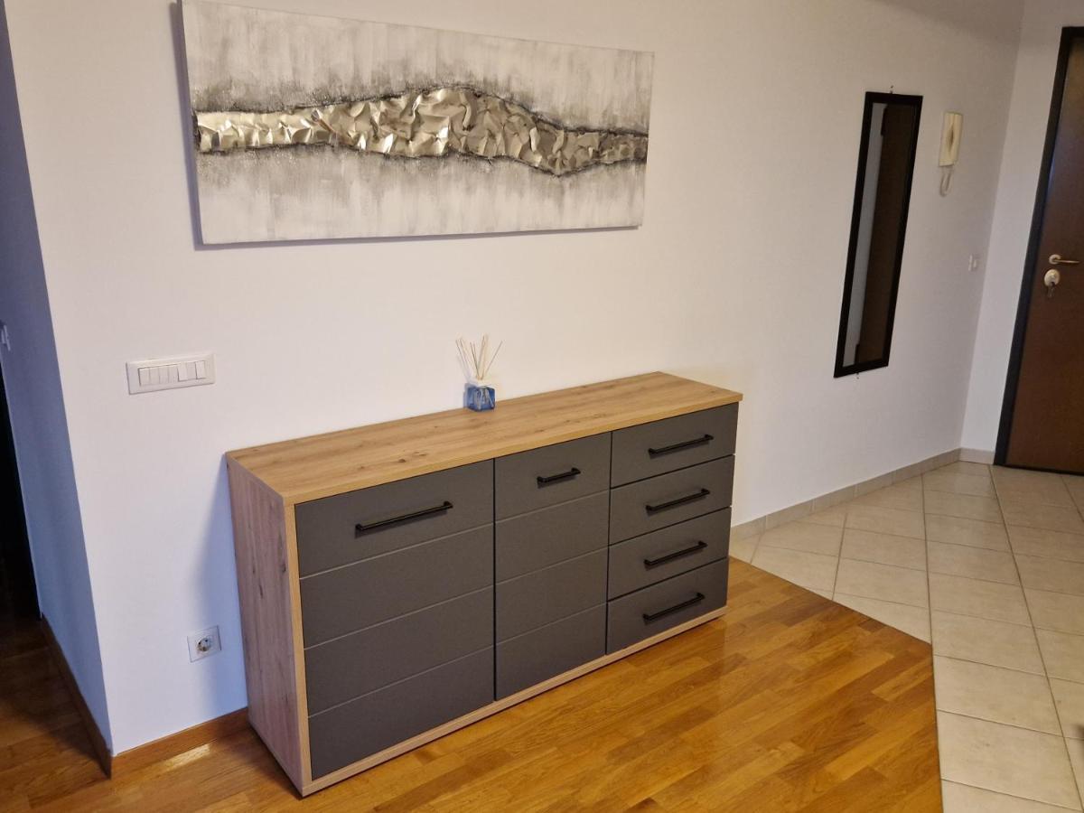 Apartment With Panoramic View Zara Esterno foto